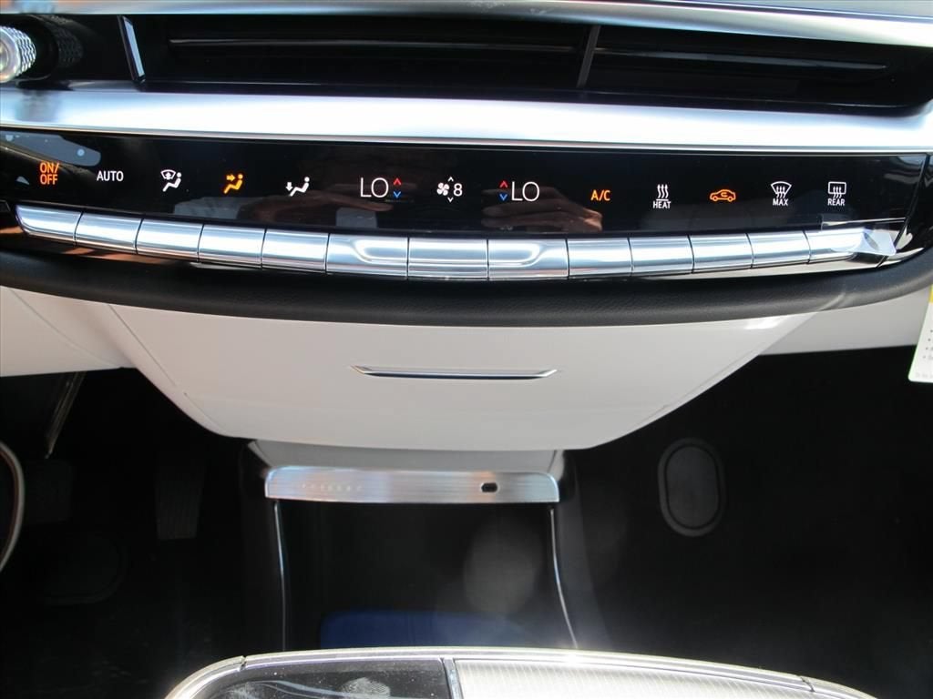 2026 Cadillac LYRIQ Sport - Photo 16
