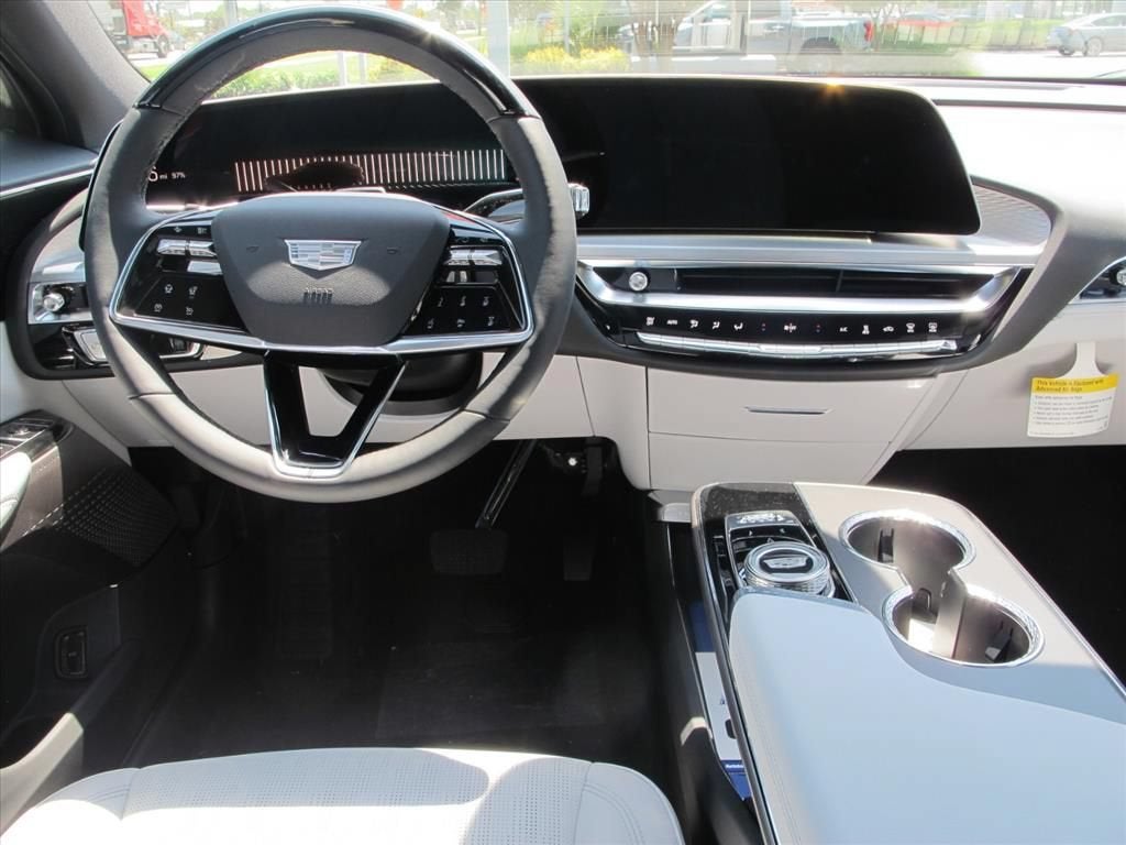 2026 Cadillac LYRIQ Sport
