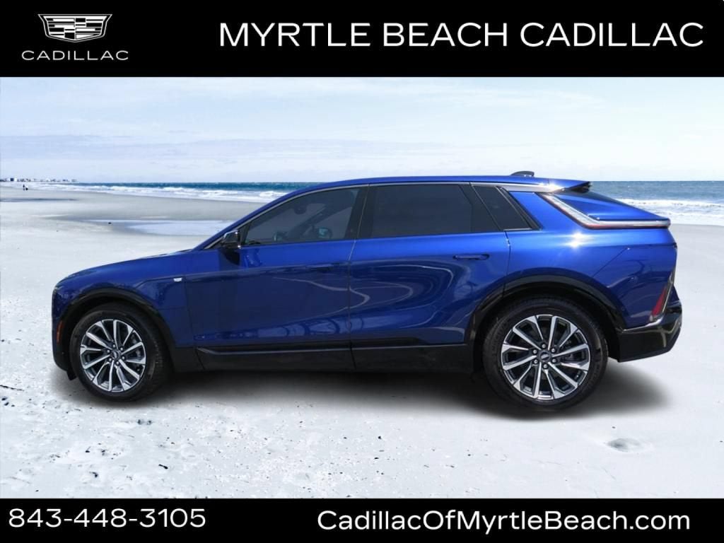2024 Cadillac LYRIQ Sport 2