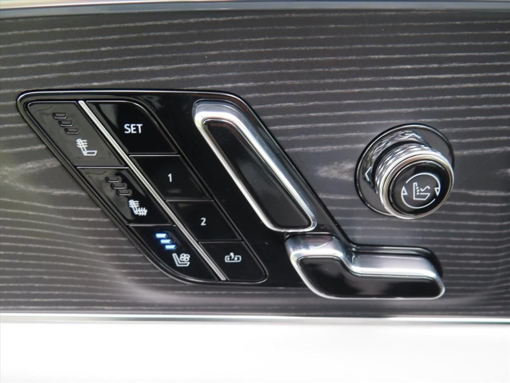 2026 Cadillac LYRIQ Premium Sport