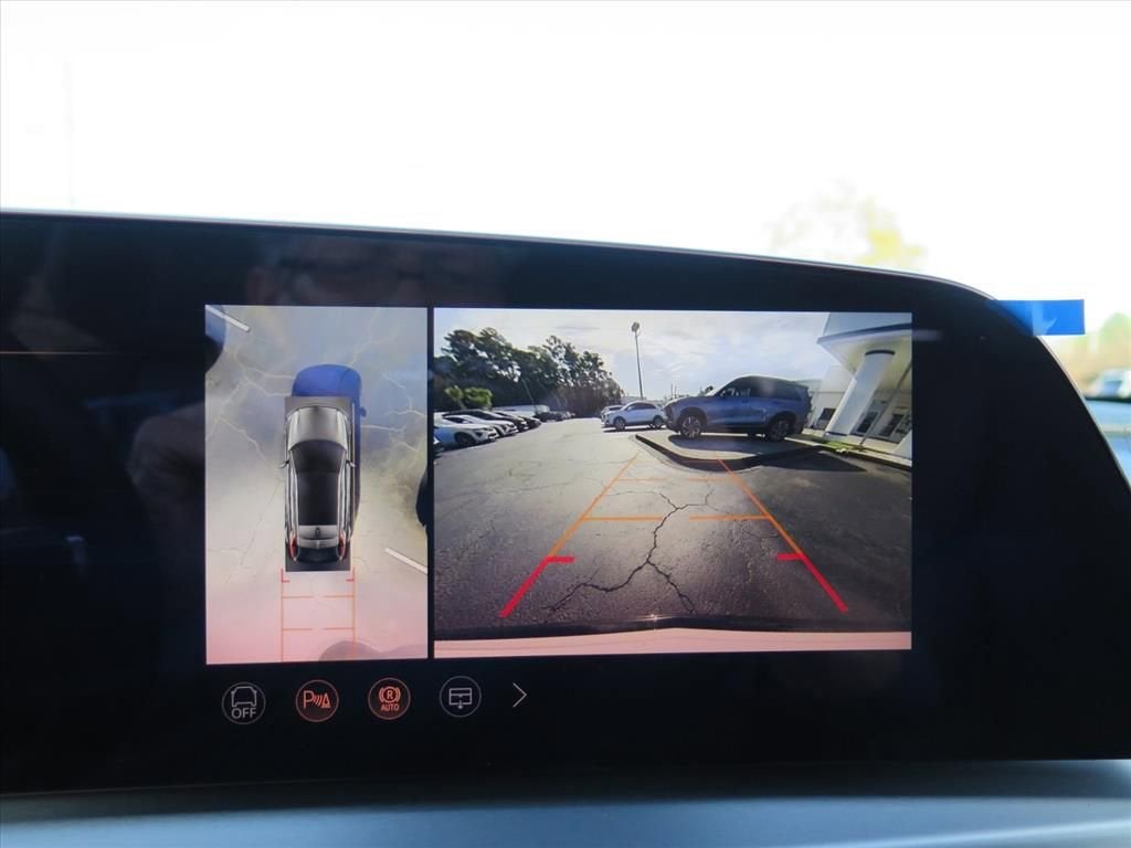 2026 Cadillac LYRIQ Premium Sport