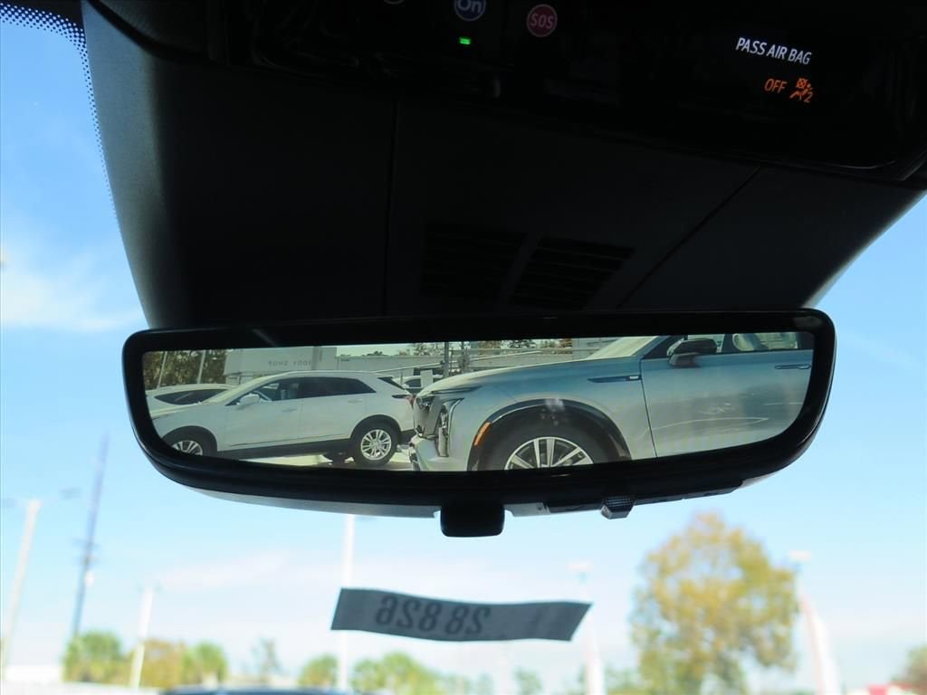 2026 Cadillac LYRIQ Premium Sport