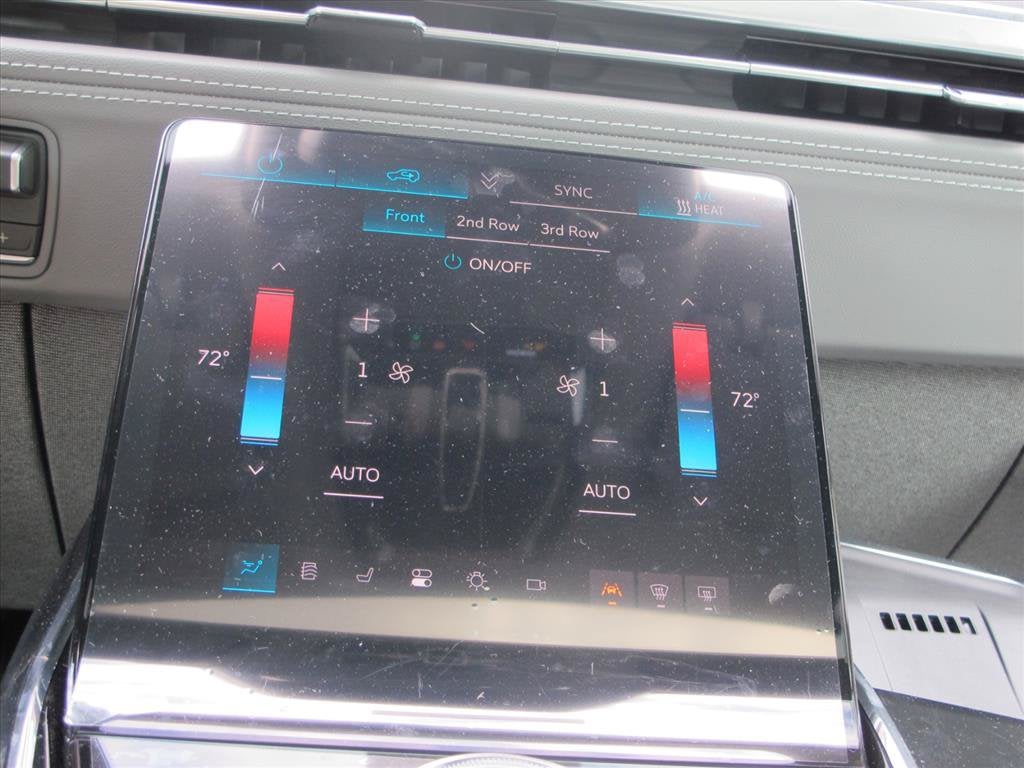 2026 Cadillac ESCALADE IQL Sport
