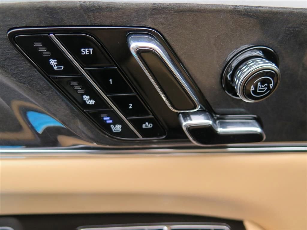 2026 Cadillac ESCALADE IQL Premium Sport