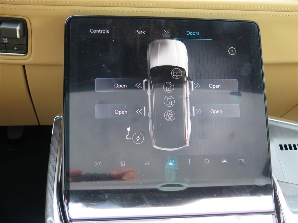 2026 Cadillac ESCALADE IQL Premium Sport