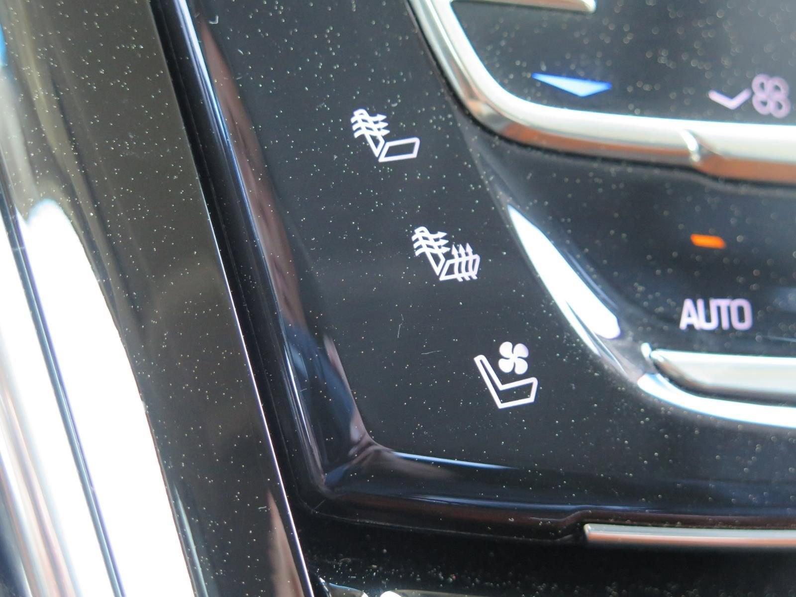 2016 Cadillac Escalade Luxury Collection