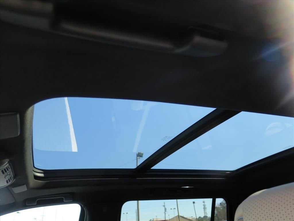 2024 Cadillac Escalade ESV Premium Luxury