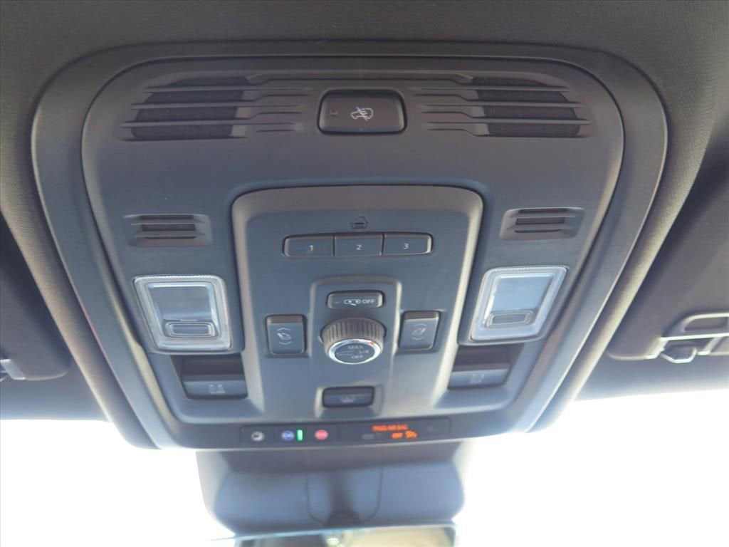 2024 Cadillac Escalade ESV Premium Luxury