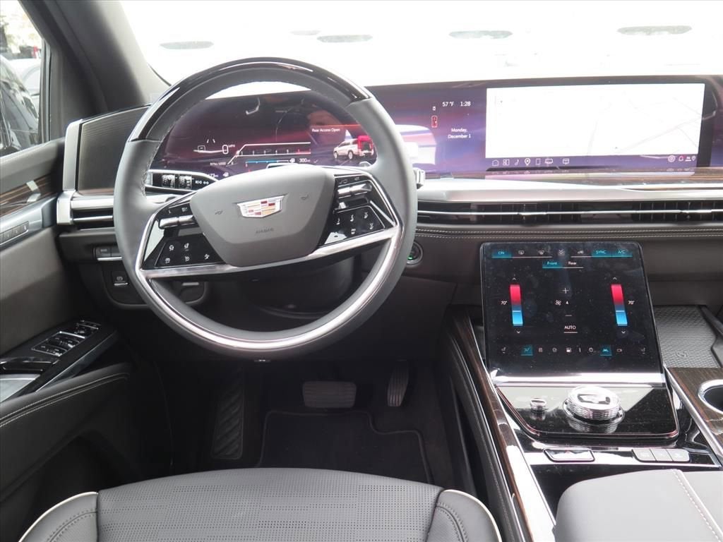 2026 Cadillac Escalade ESV Luxury