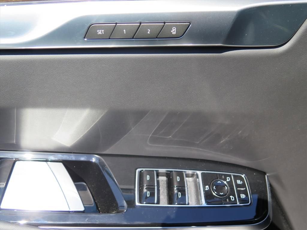 2026 Cadillac Escalade Platinum Luxury