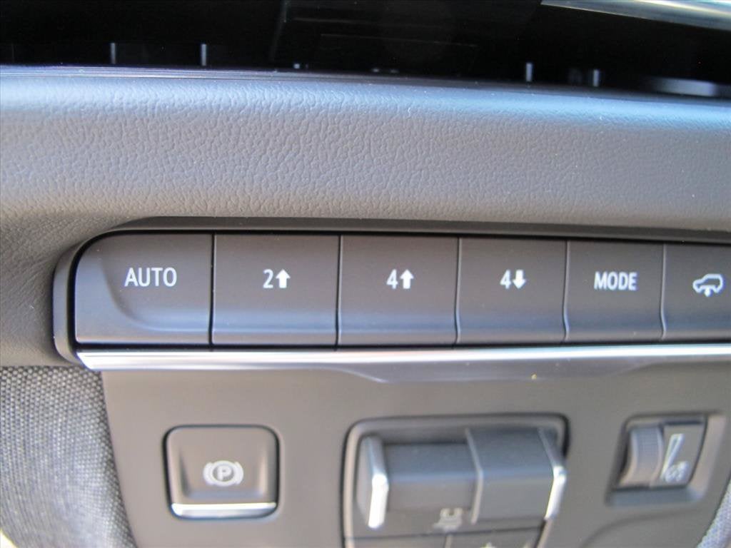 2027 Cadillac Escalade 4WD Platinum Luxury