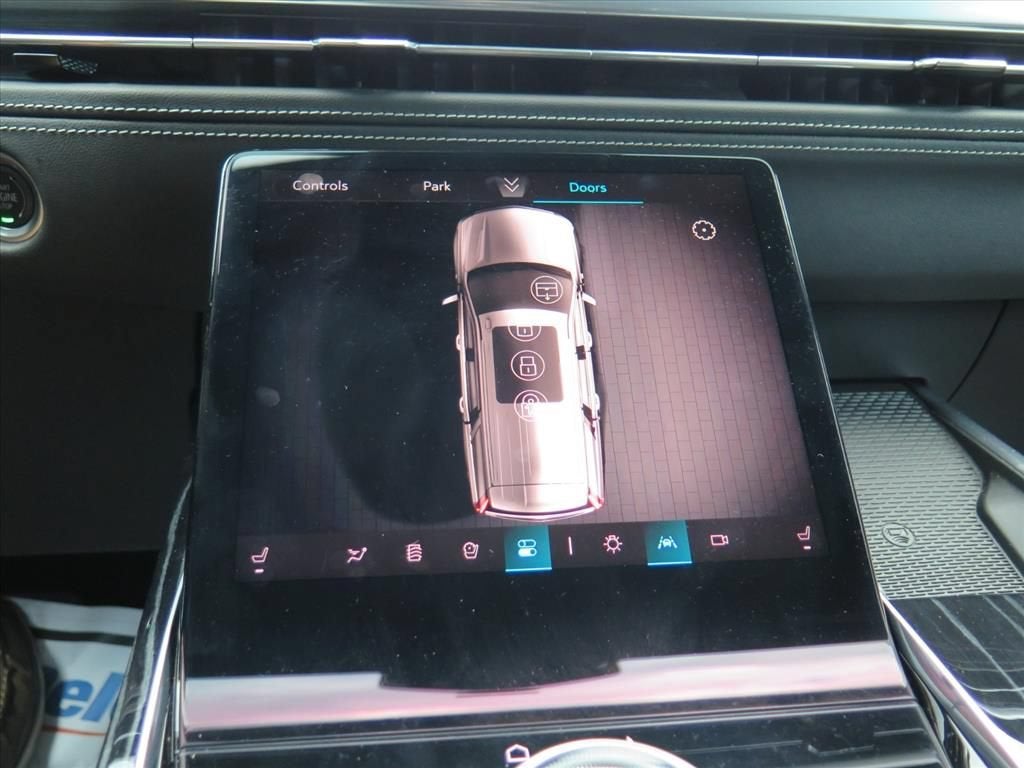 2025 Cadillac Escalade Sport