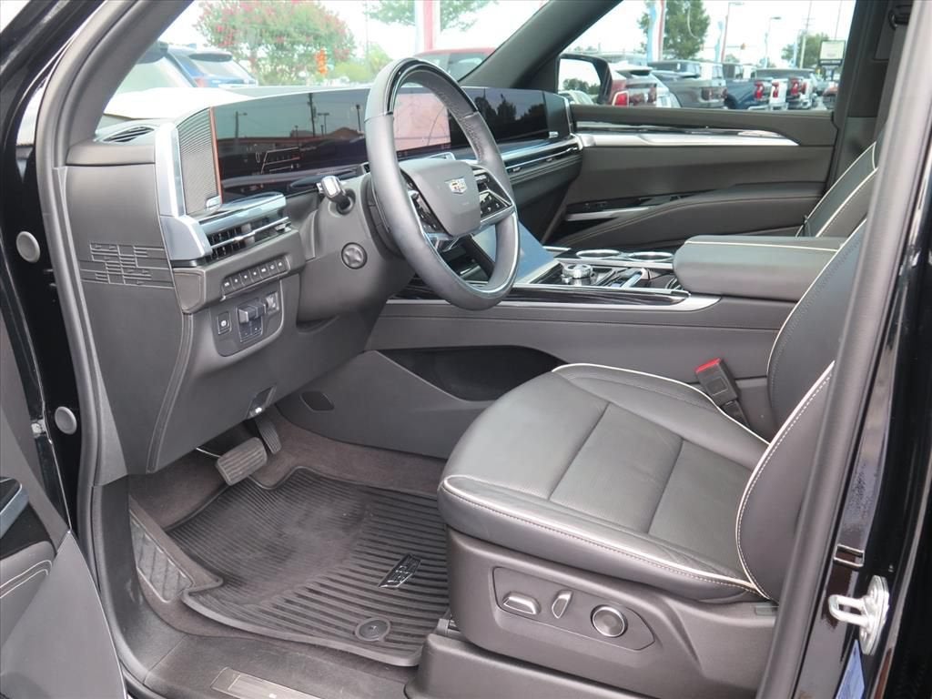 2025 Cadillac Escalade Sport