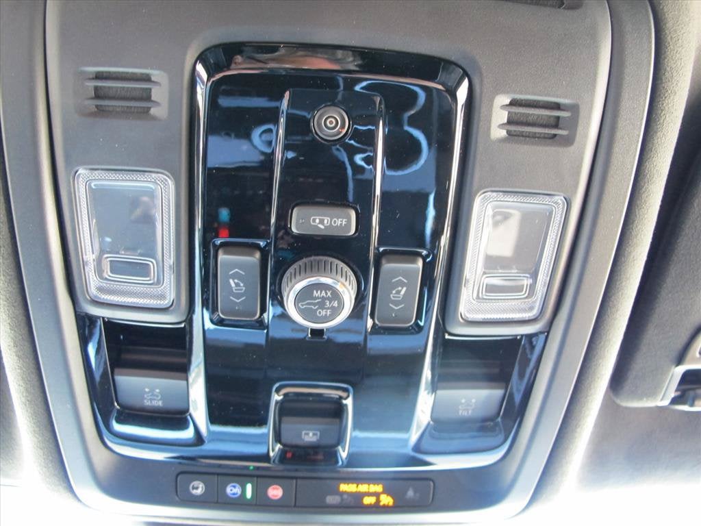 2027 Cadillac Escalade 4WD Platinum Sport