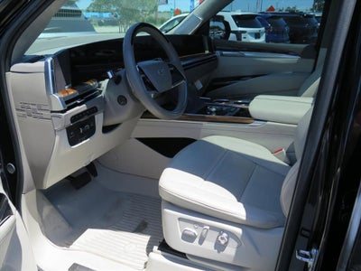 2025 Cadillac Escalade Sport Platinum
