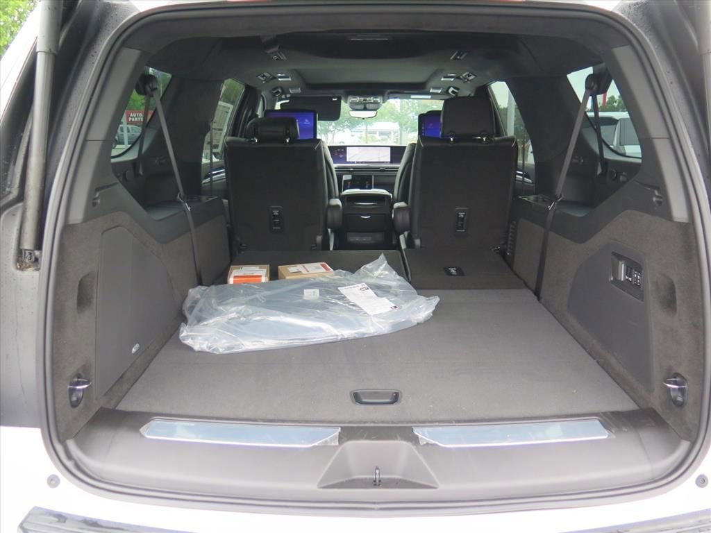 2026 Cadillac Escalade ESV Platinum Luxury