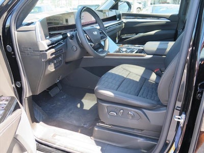 2026 Cadillac Escalade ESV Platinum Luxury