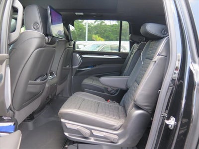 2026 Cadillac Escalade ESV Platinum Sport