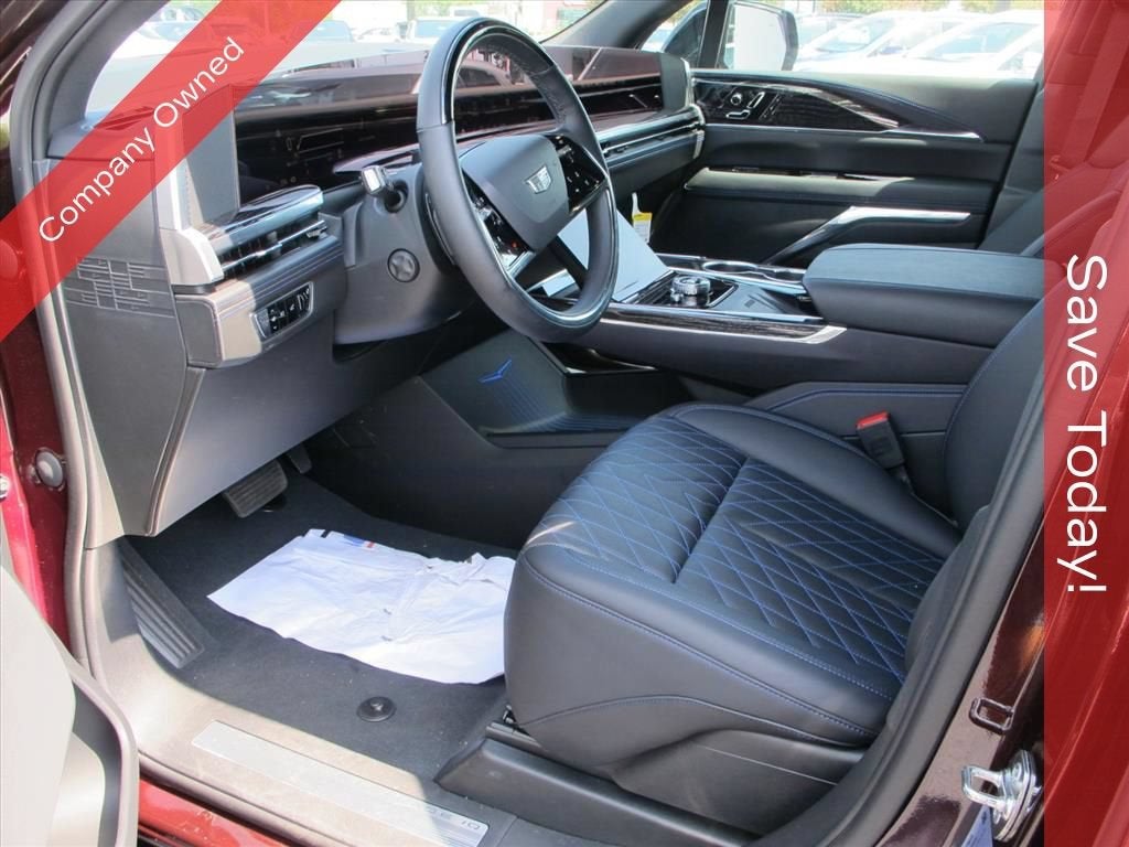 2026 Cadillac ESCALADE IQ Sport
