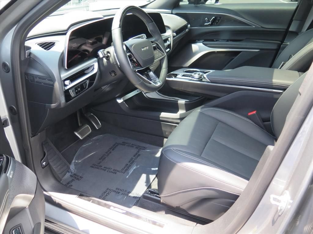 2026 Cadillac LYRIQ V-Series