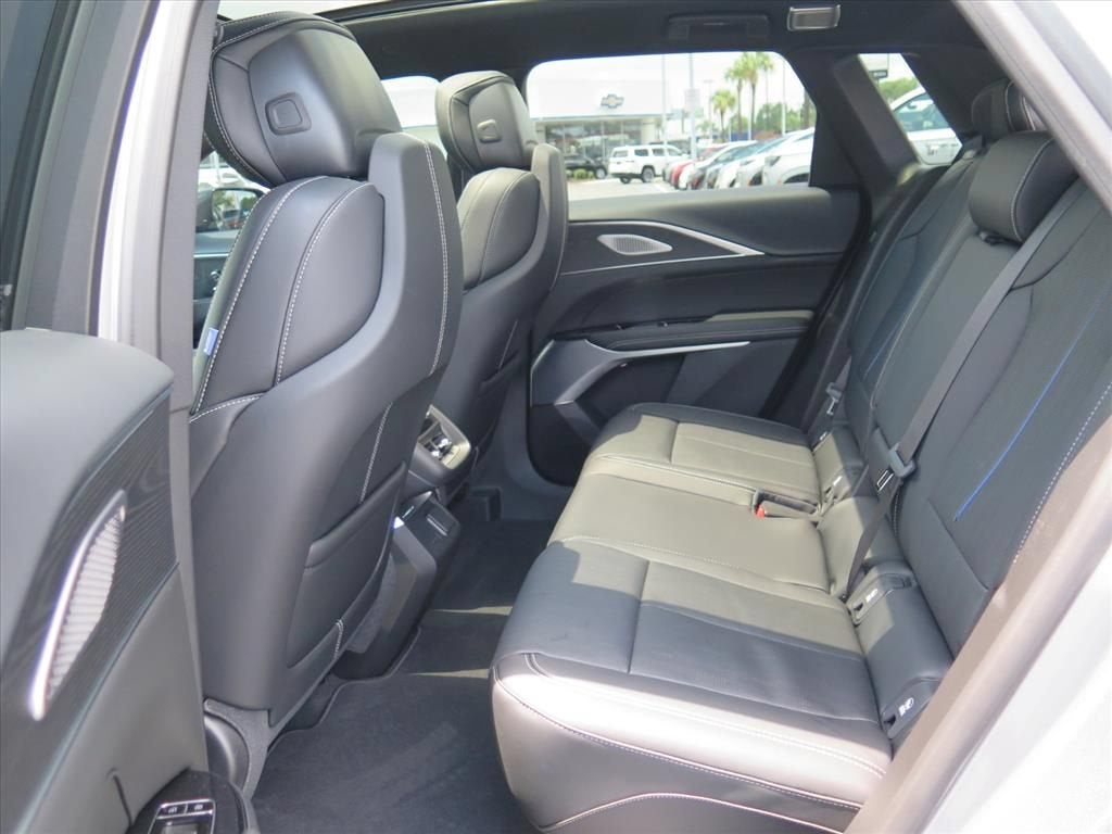 2026 Cadillac LYRIQ V-Series