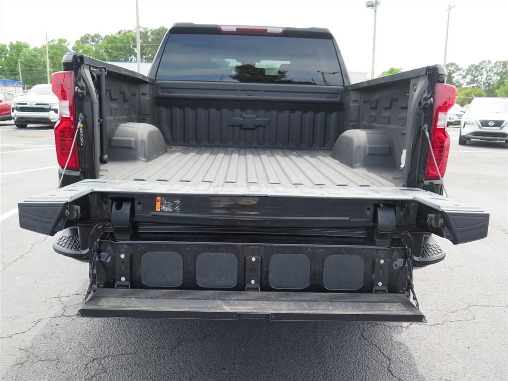 2022 Chevrolet Silverado 1500 Custom Trail Boss