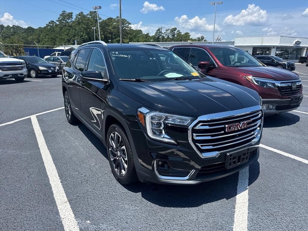 2023 GMC Terrain SLT