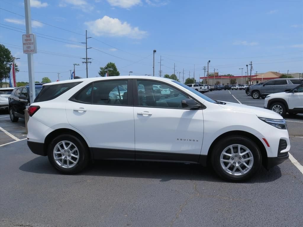 2022 Chevrolet Equinox LS