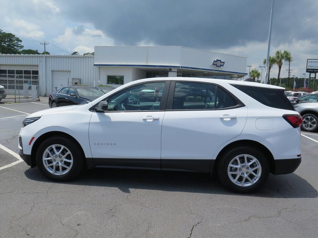 2022 Chevrolet Equinox LS