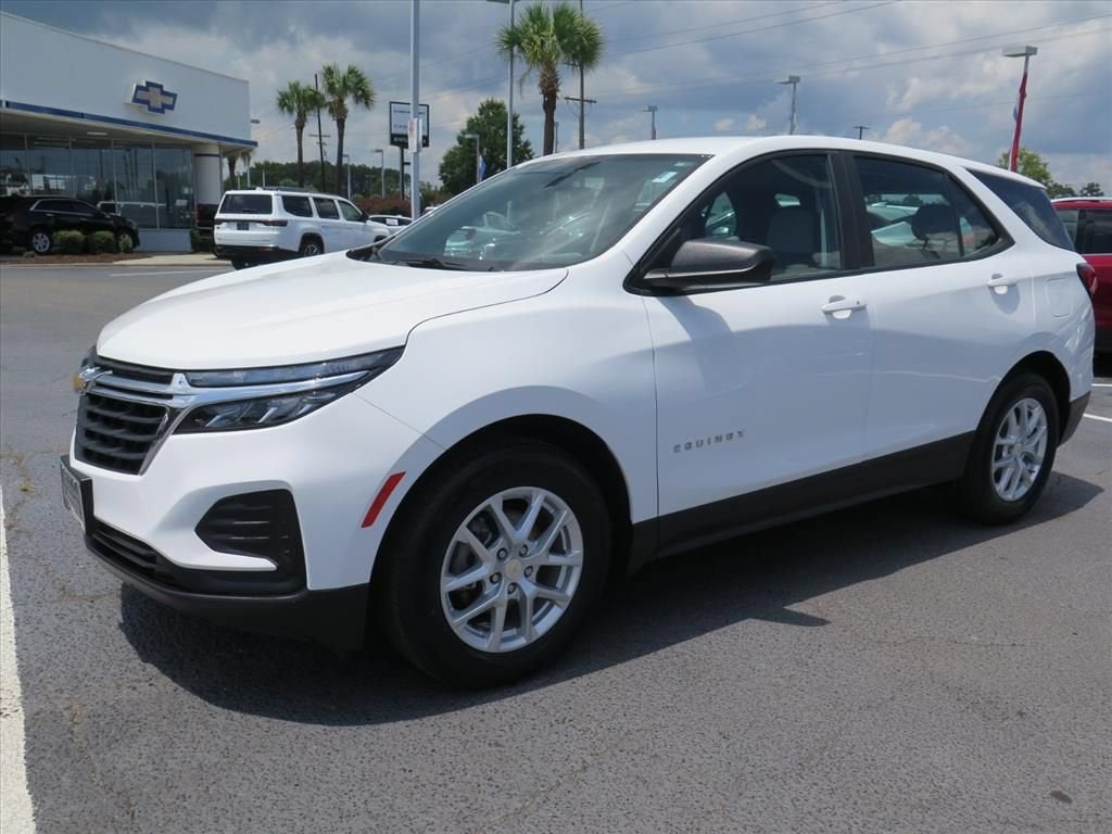 2022 Chevrolet Equinox LS