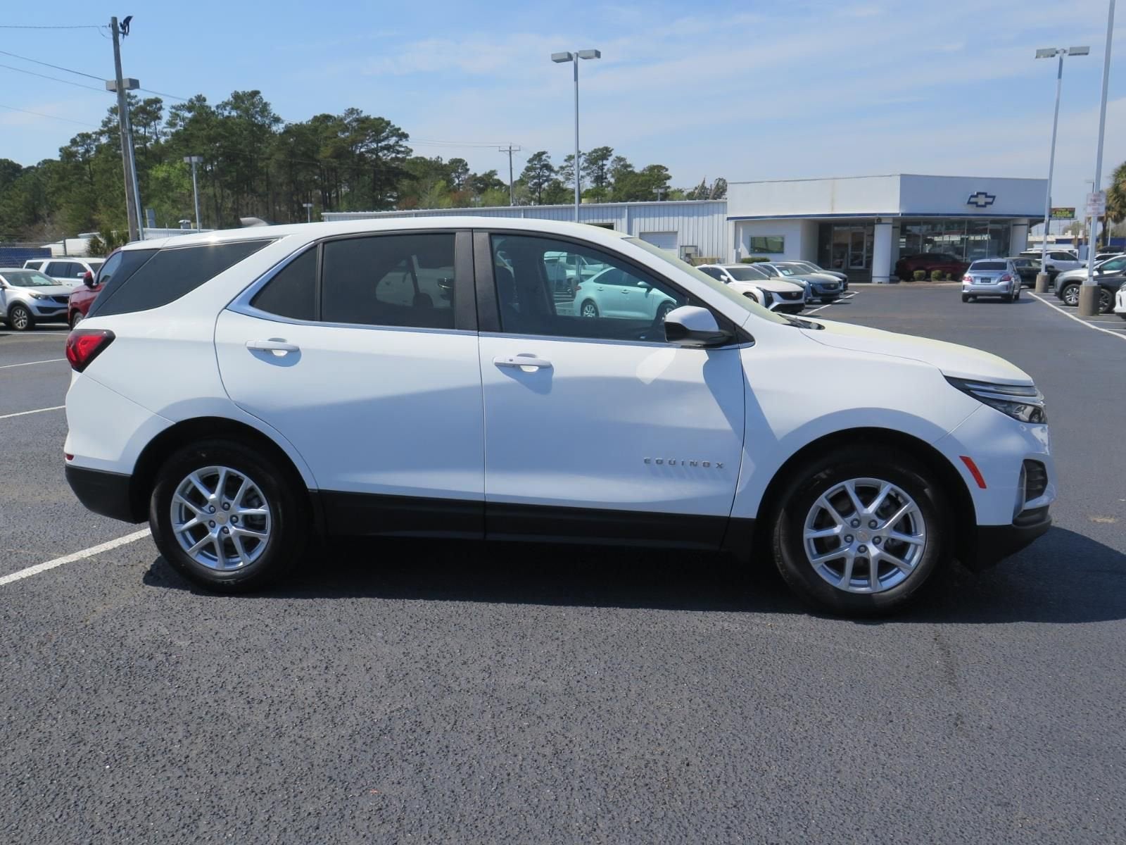 2024 Chevrolet Equinox LT