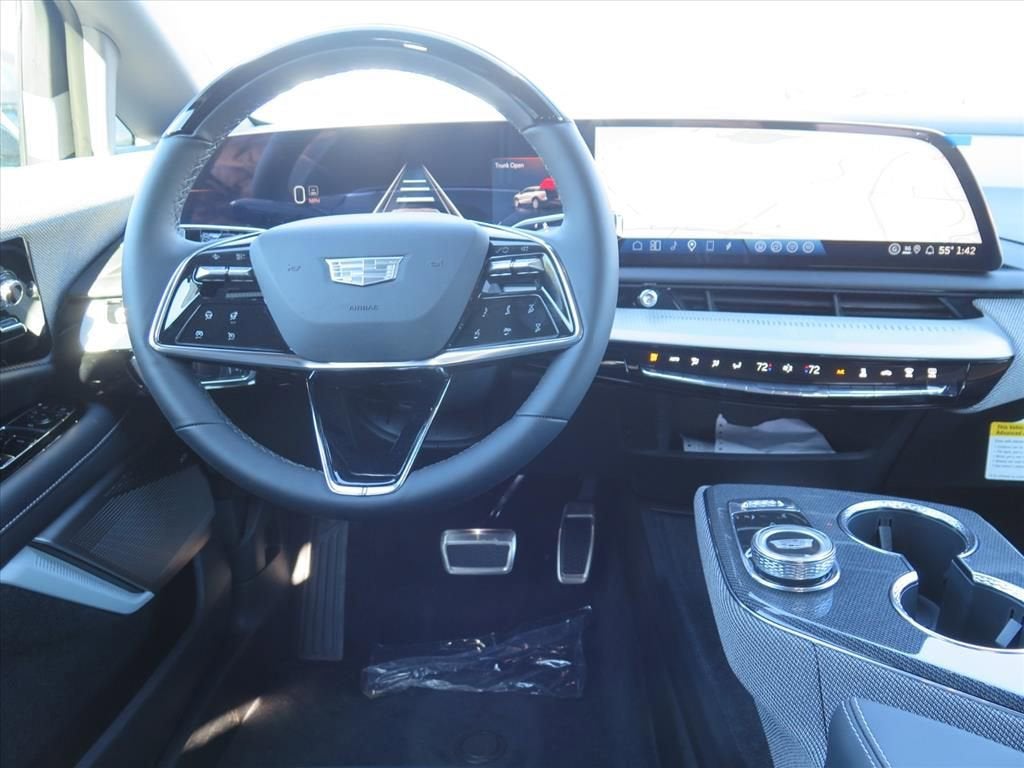 2026 Cadillac OPTIQ Luxury