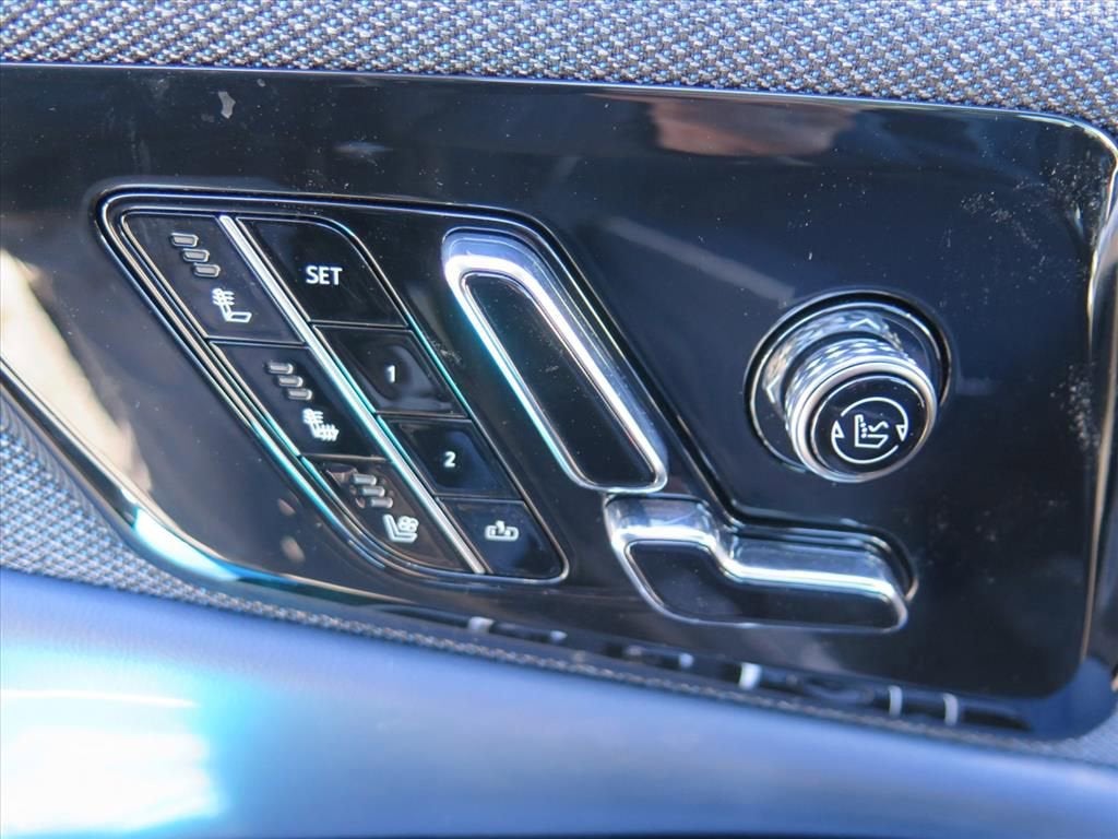 2026 Cadillac OPTIQ Premium Luxury