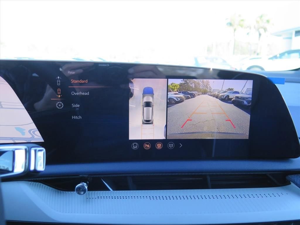 2026 Cadillac OPTIQ Premium Luxury