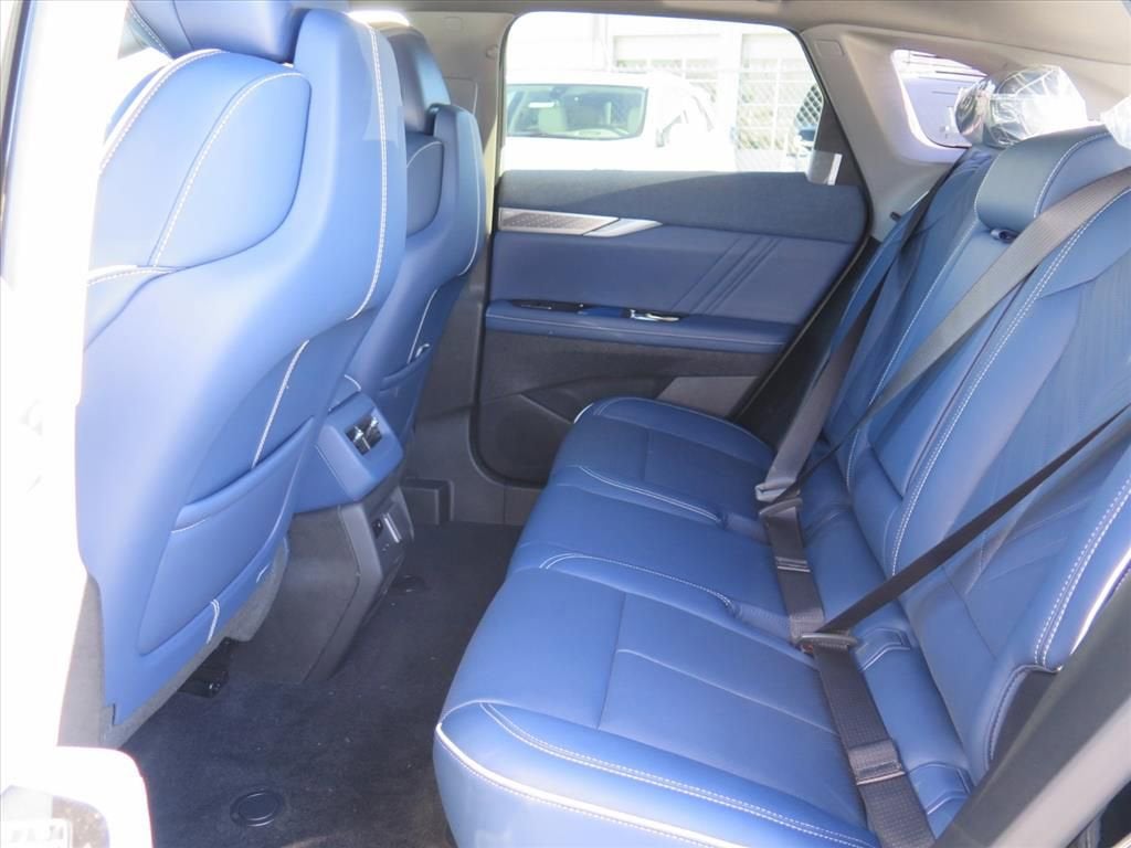 2026 Cadillac OPTIQ Premium Luxury