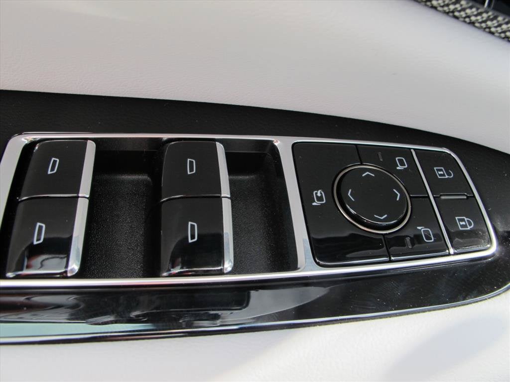 2027 Cadillac OPTIQ Sport