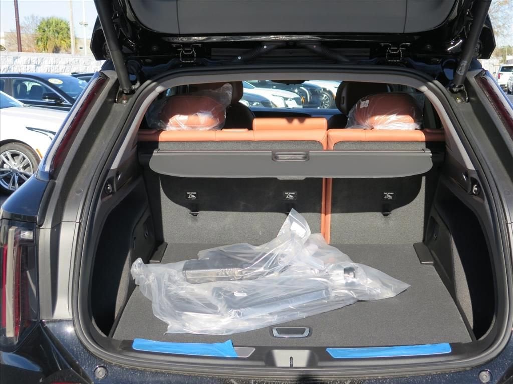 2026 Cadillac OPTIQ Premium Sport