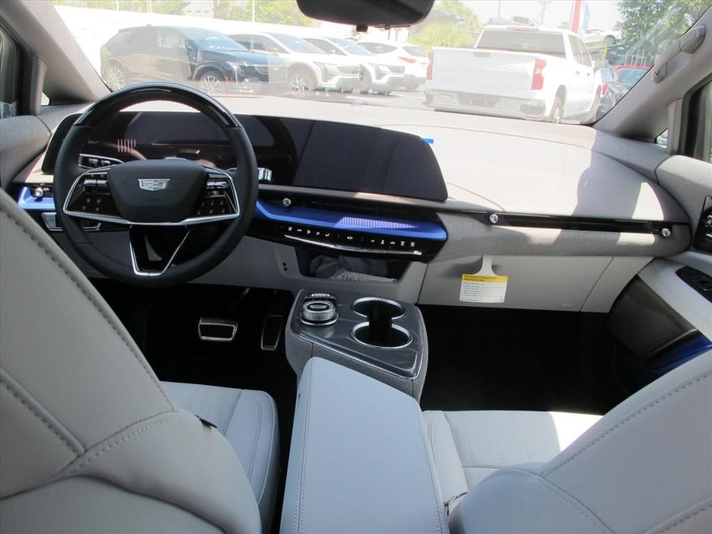 2027 Cadillac OPTIQ Premium Sport