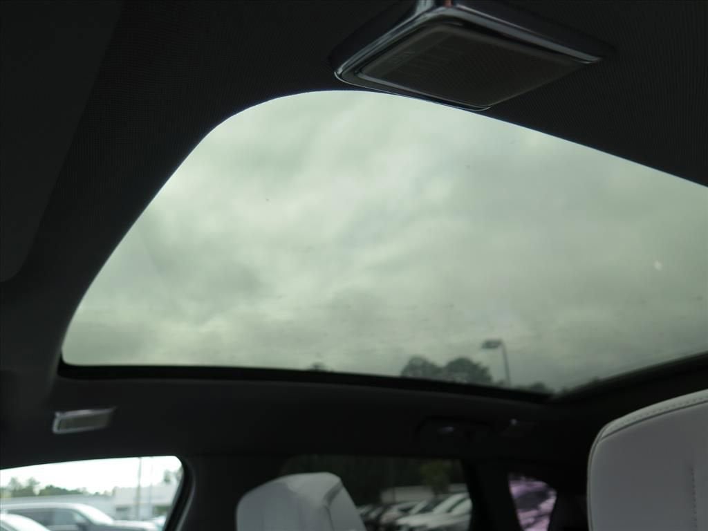 2025 Cadillac OPTIQ Sport 2