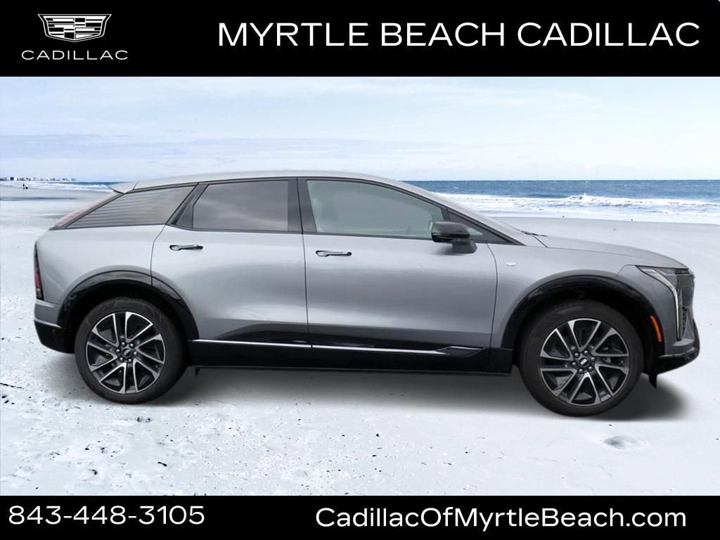 2025 Cadillac OPTIQ Sport 2