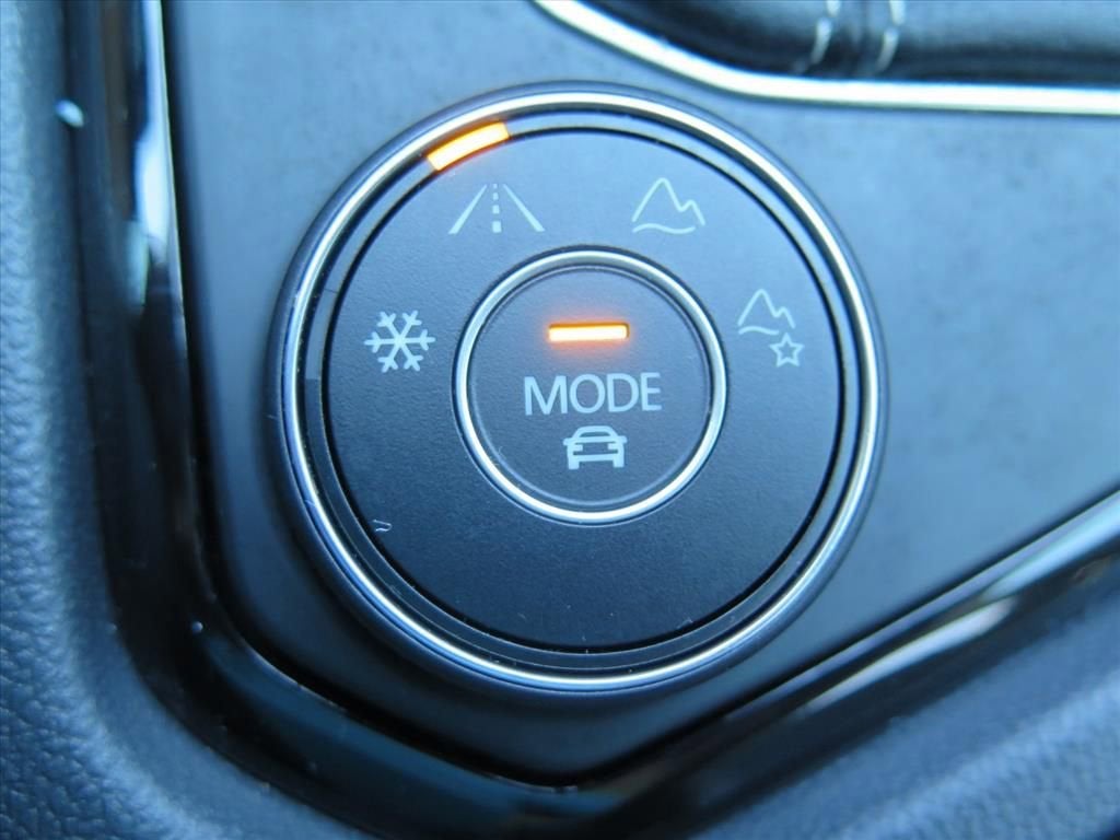 2022 Volkswagen Taos SEL