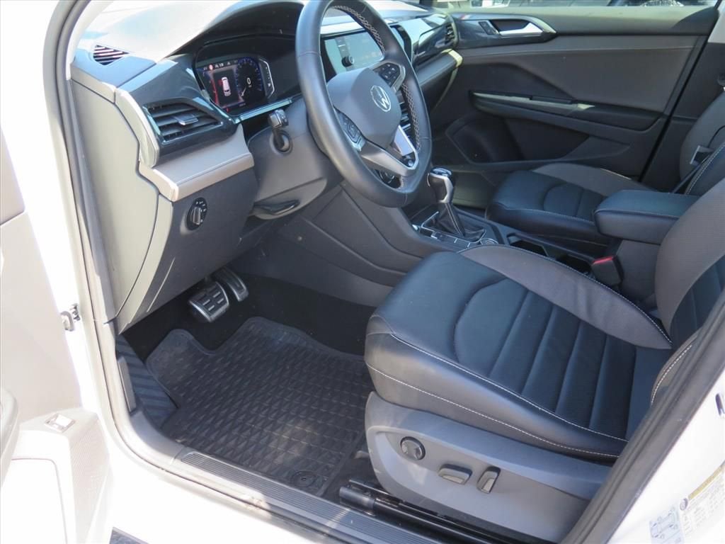2022 Volkswagen Taos SEL