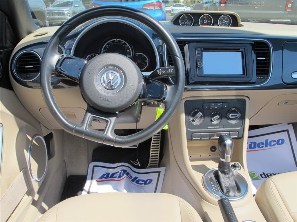 2013 Volkswagen Beetle Convertible 2.0T