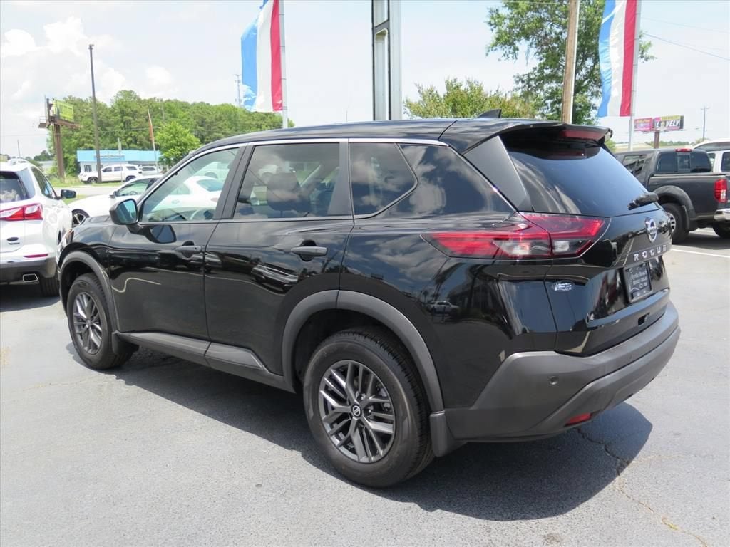 2021 Nissan Rogue S