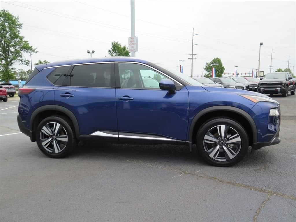 2022 Nissan Rogue SL