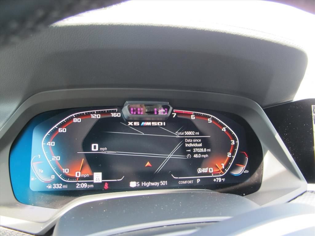 2022 BMW X6 M50i