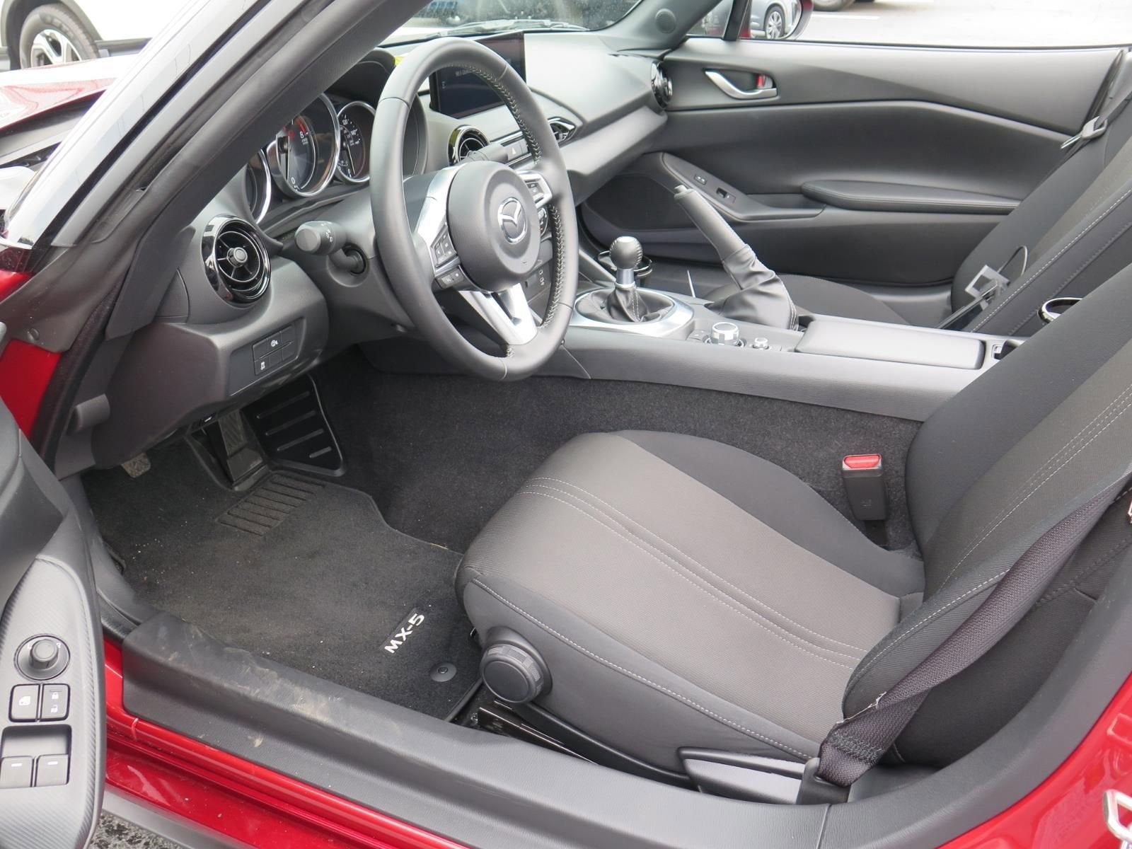 2025 Mazda Mazda MX-5 Miata Sport