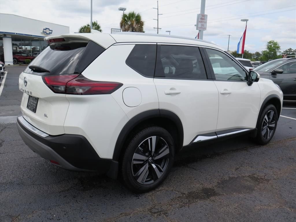 2021 Nissan Rogue SL