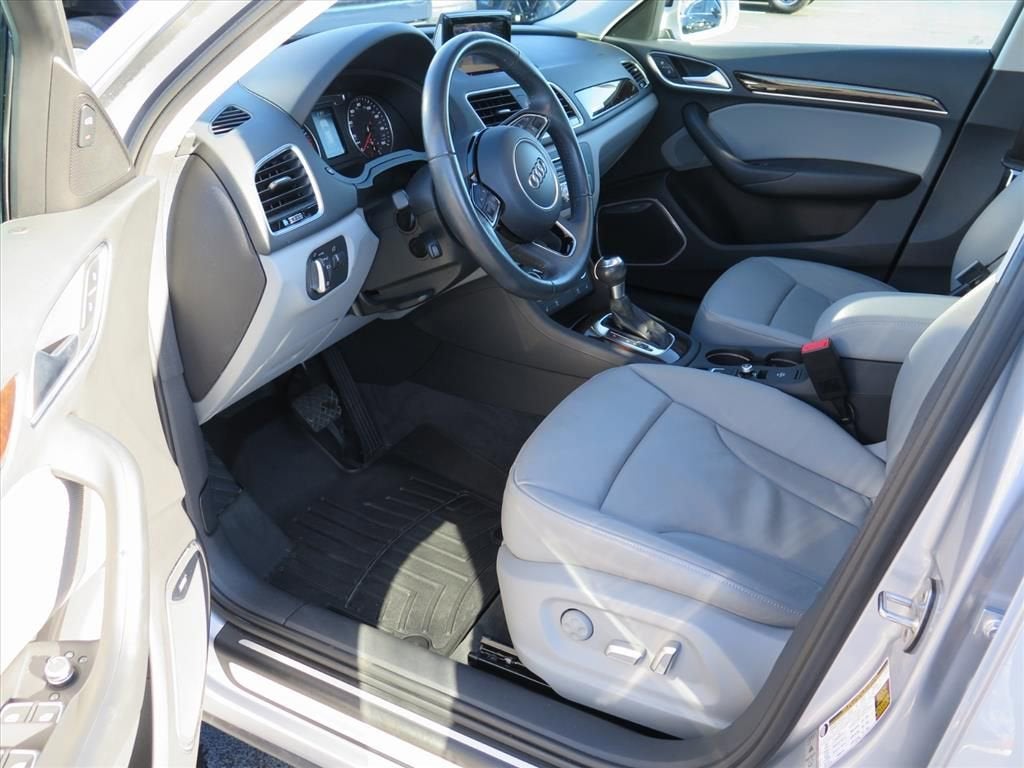 2017 Audi Q3 Prestige