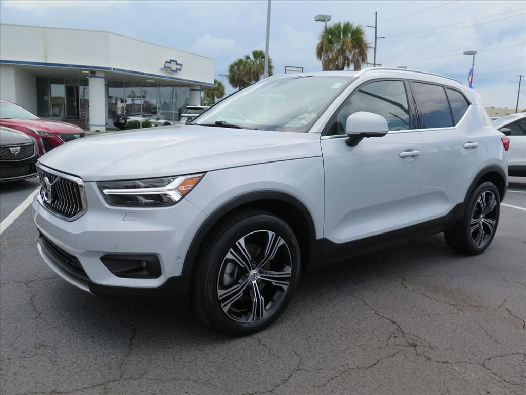 2022 Volvo XC40 Inscription